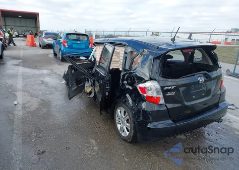 2010 Honda Fit Sport z USA, uszkodzony, nr VIN JHMGE8H42AC039970